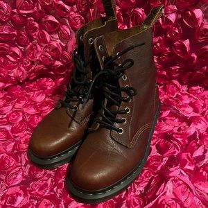 Dr. Martens Womens boots